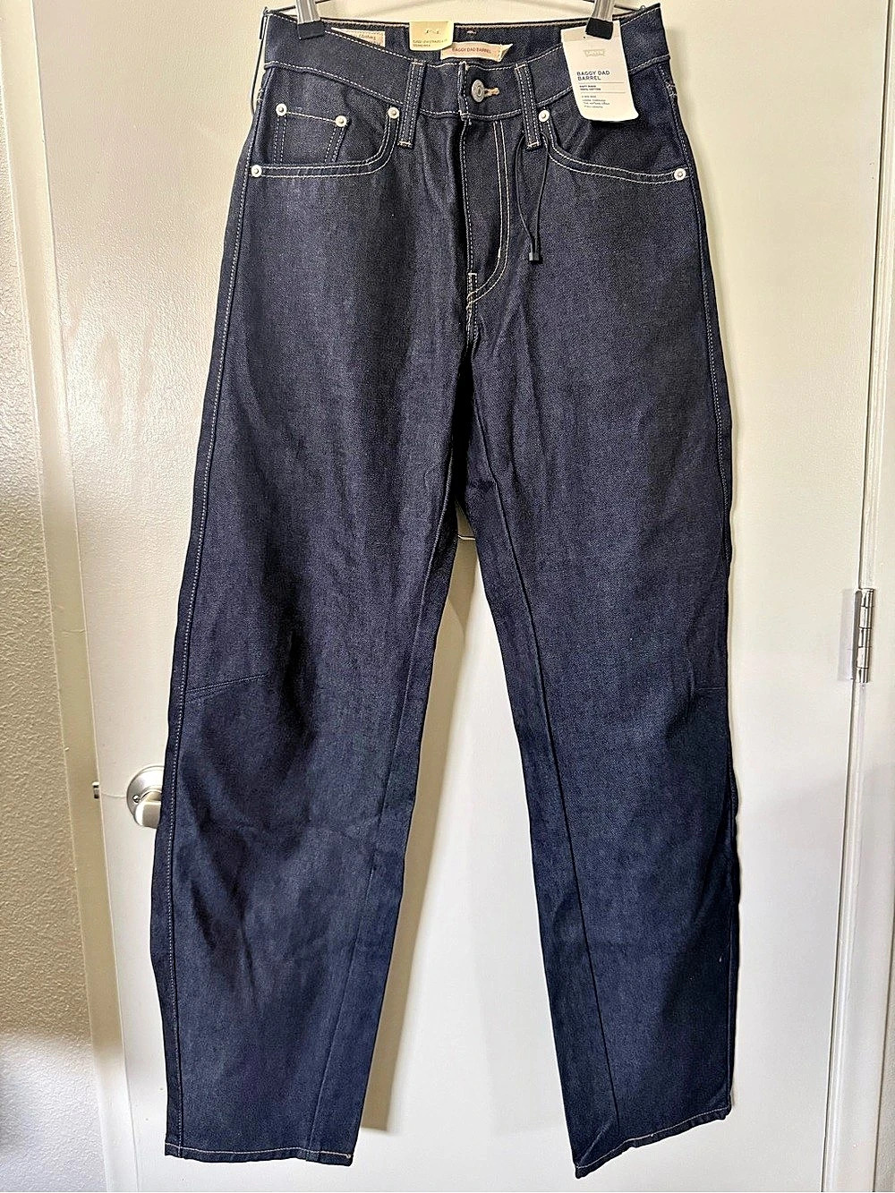 Levi's Baggy Dad Barrel Jeans Women's Wide Leg Jeans Blue Medium